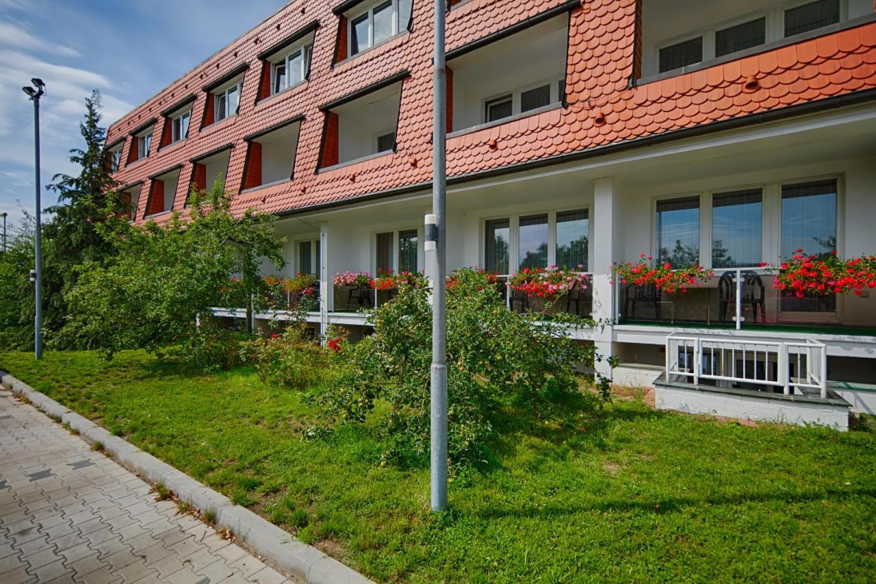Comfort Hotel Bernau Бернау-бай-Берлін Екстер'єр фото