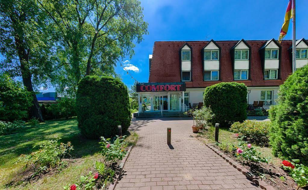 Comfort Hotel Bernau Бернау-бай-Берлін Екстер'єр фото